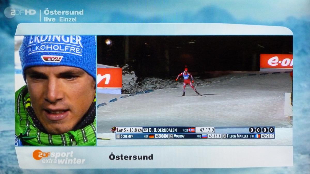 Simon beobachtet Ole Einar; Bildquelle: ARD/ZDF